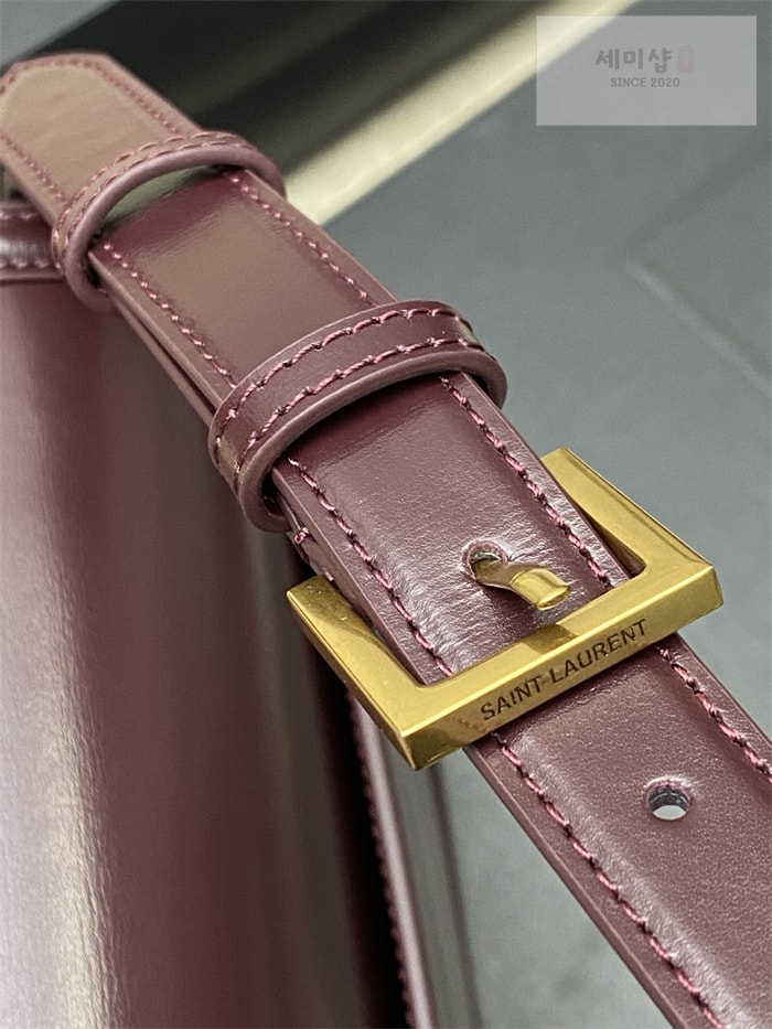 Saint Laurent 생로랑 박스 솔페리노 레더 숄더백 스몰/라지 블랙 Bag 28번 이미지