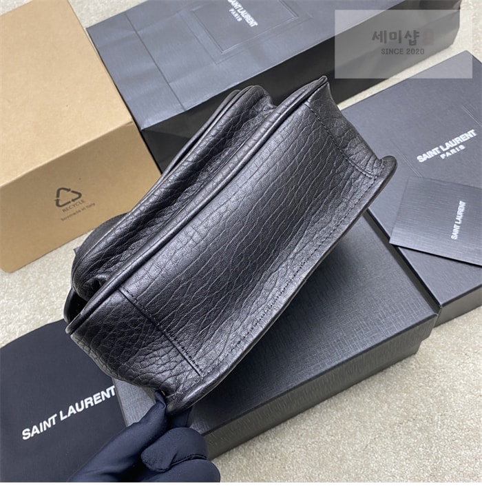 Saint Laurent 생로랑 베이비 니키 Niki 플랩 숄더백 Bag 3번 이미지