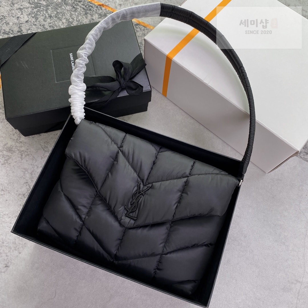 Saint Laurent 생로랑 에코 나일론 YSL 푸퍼 메신저 백 34*27*12CM Bag 5번 이미지