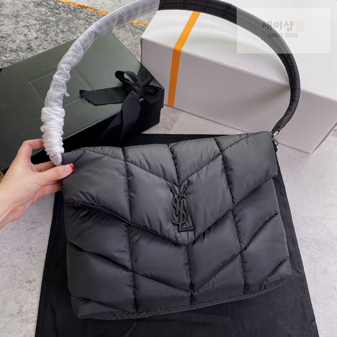 Saint Laurent 생로랑 에코 나일론 YSL 푸퍼 메신저 백 34*27*12CM Bag 3번 이미지