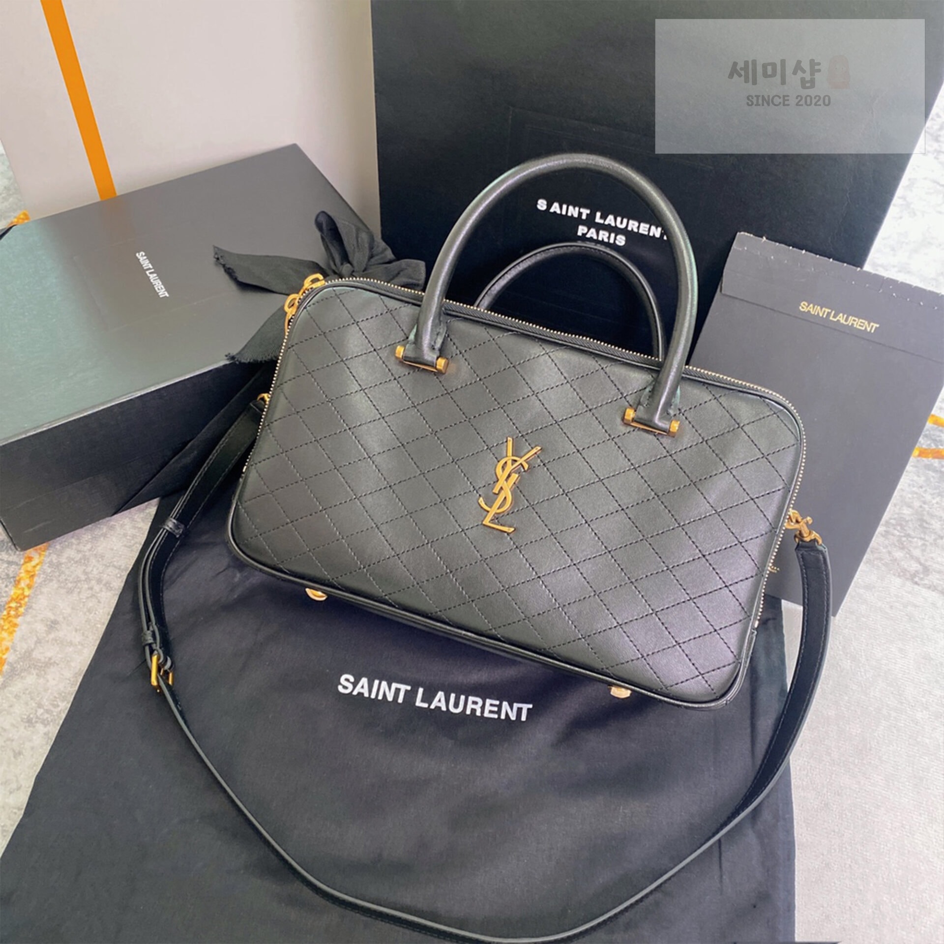 Saint Laurent 생로랑 퀼트 램스킨 LYIA 더플 백 31*16*13CM Bag 8번 이미지