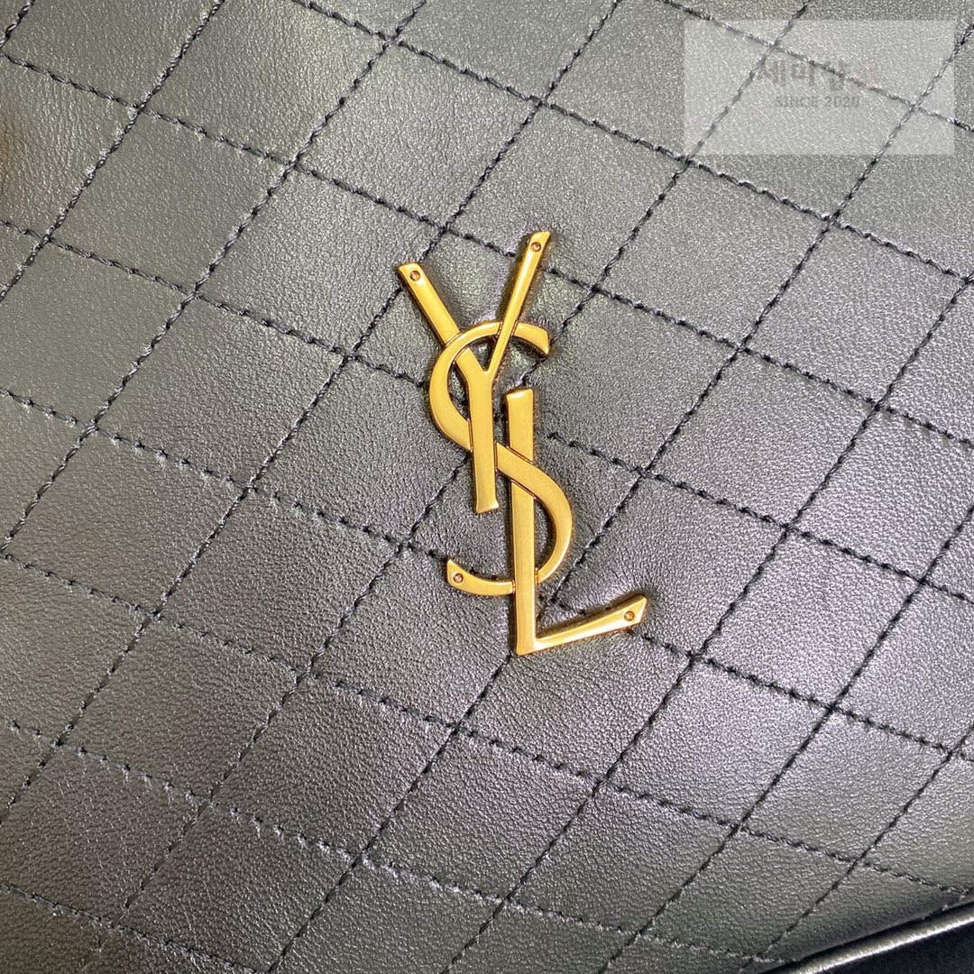 Saint Laurent 생로랑 퀼트 램스킨 LYIA 더플 백 31*16*13CM Bag 3번 이미지