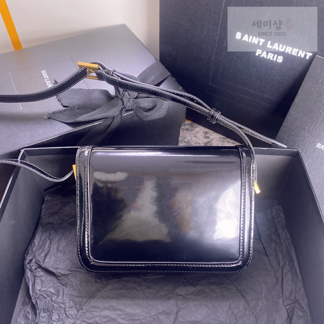 Saint Laurent 생로랑 페이턴드 레더 솔페리노 스몰 사첼 백 19*13*5CM Bag 6번 이미지