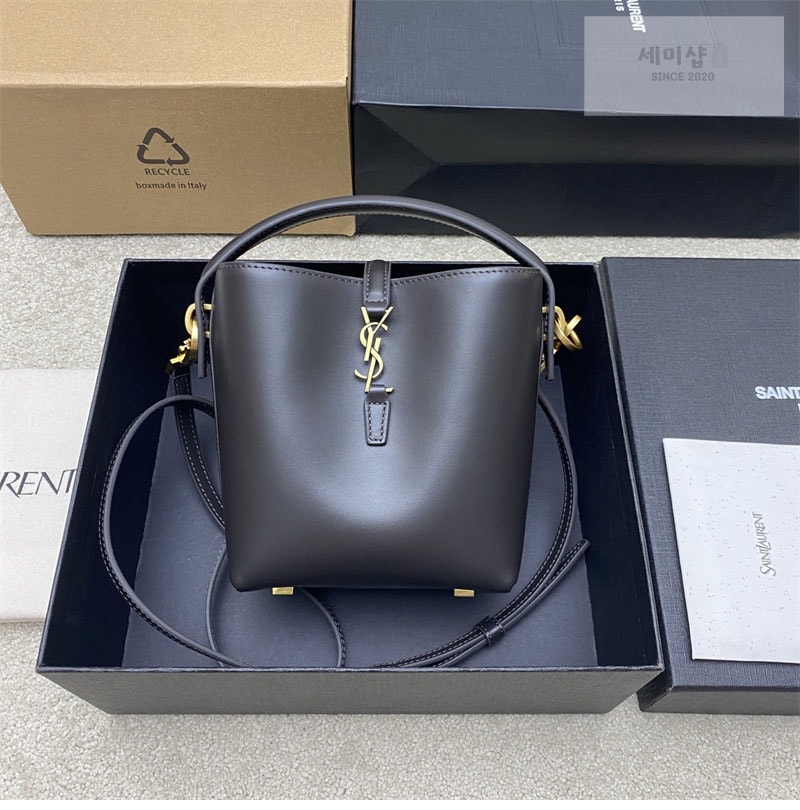Saint Laurent 생로랑 LE 37 미니 버킷백 샤이니 카프스킨 765870 Bag 5번 이미지
