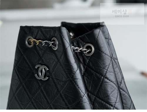 C H A N E L 샤넬 가브리엘 백팩 미디움 블랙 Bag 4번 이미지
