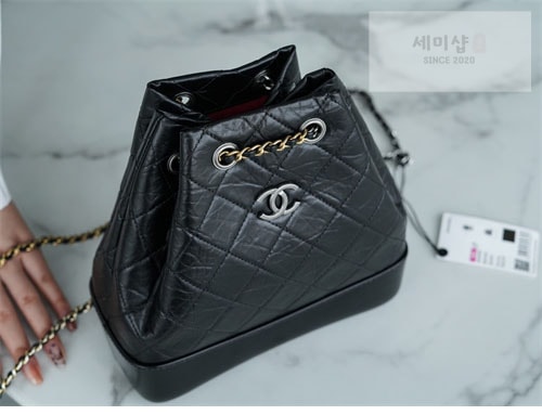 C H A N E L 샤넬 가브리엘 백팩 스몰 블랙 Bag 14번 이미지