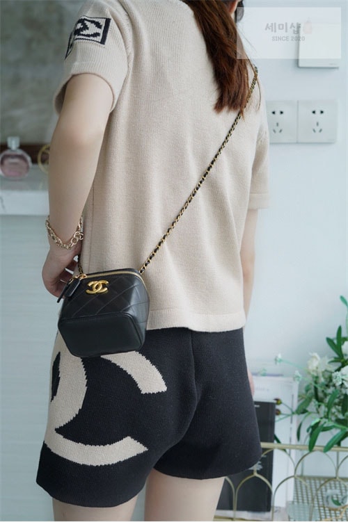 C H A N E L 샤넬 베니티 미니백 블랙 Bag 1번 이미지