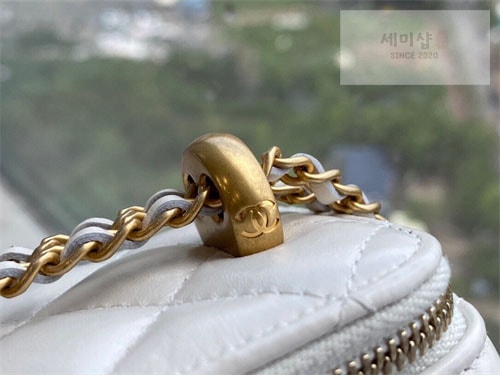 C H A N E L 샤넬 베니티 미니백 화이트 Bag 5번 이미지