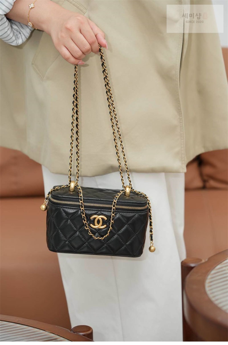 C H A N E L 샤넬 베니티 케이스 체인백 블랙 블랙 Bag 6번 이미지