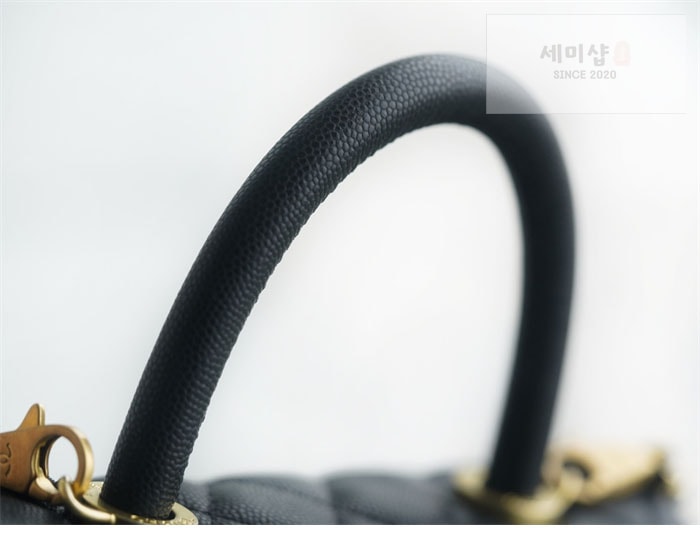 C H A N E L 샤넬 코코 핸들 스몰백 금장 블랙 Bag 20번 이미지