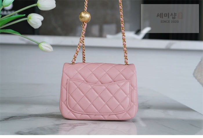 C H A N E L 샤넬 클래식 골드볼 쁘띠삭 플랩백 핑크 핑크 Bag 14번 이미지