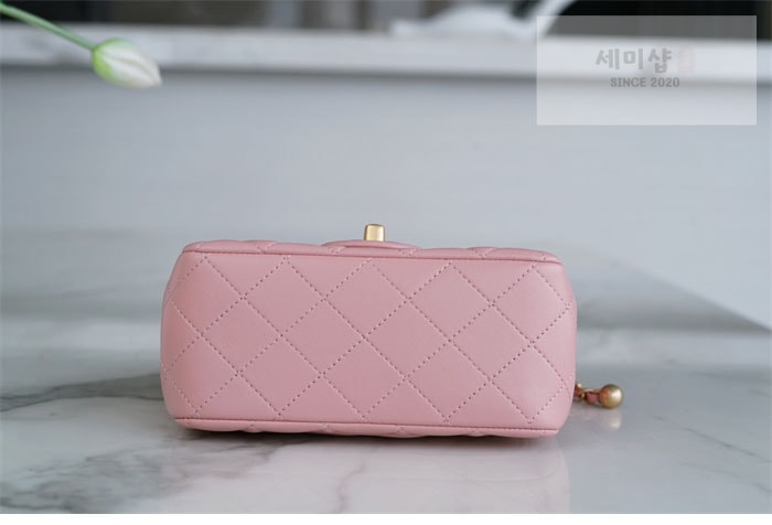 C H A N E L 샤넬 클래식 골드볼 쁘띠삭 플랩백 핑크 핑크 Bag 10번 이미지