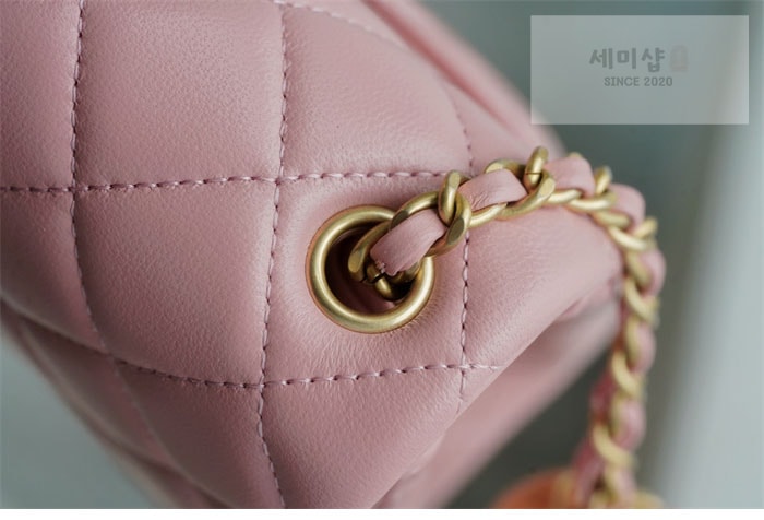 C H A N E L 샤넬 클래식 골드볼 쁘띠삭 플랩백 핑크 핑크 Bag 20번 이미지