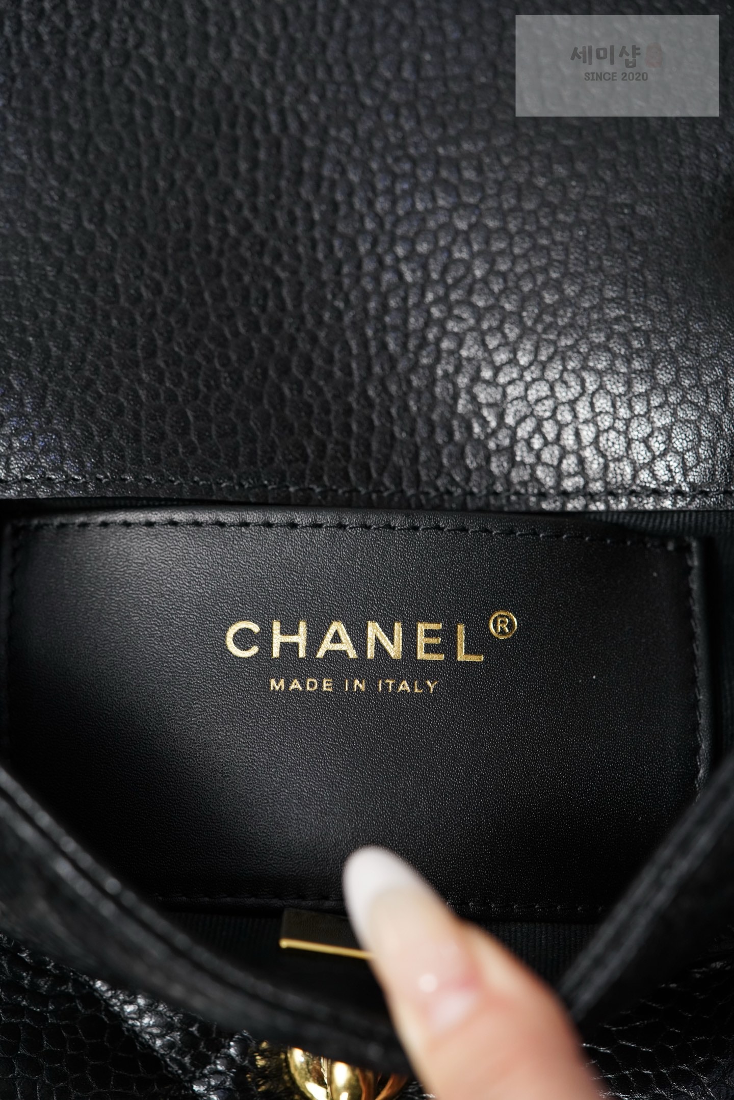 샤넬 샤넬 클래식 캐비어 미니 플랩백 레플리카 19번 이미지 - Bag | 세미샵 레플리카 사이트