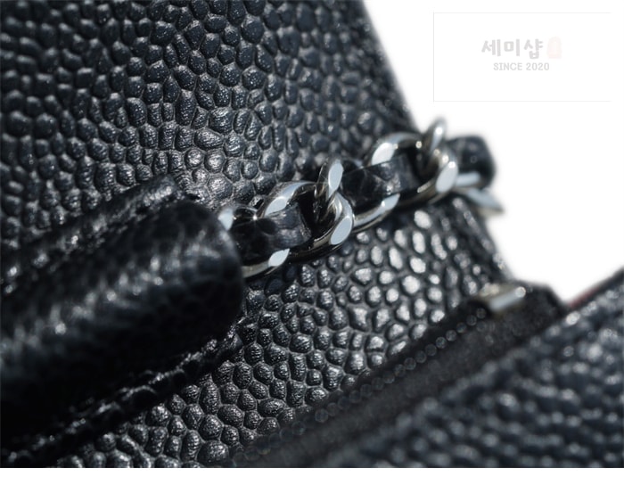 C H A N E L 샤넬 클래식 WOC 블랙/은장 HAAS 가죽 블랙 Bag 20번 이미지