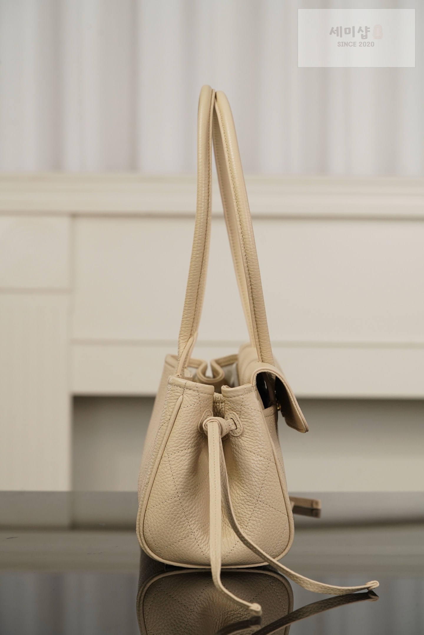 샤넬 샤넬 토트 스몰 베이지 Bag 5번 이미지