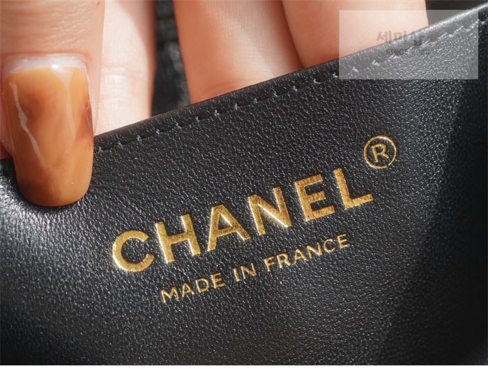 C H A N E L 샤넬 2.55 미니 빈티지 플랩백 금장 블랙 Bag 18번 이미지