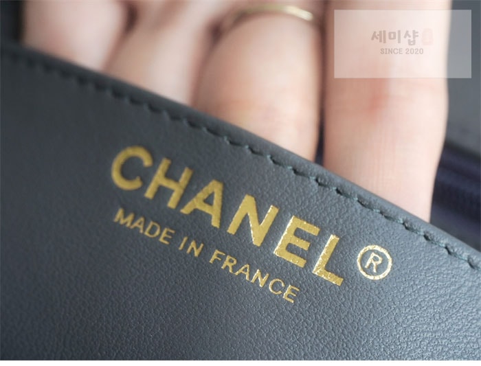 C H A N E L 샤넬 23k 뉴미니 탑핸들 CC 클래식 플랩 그레이 Bag 20번 이미지