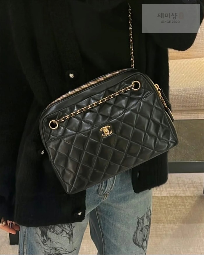 C H A N E L 샤넬 24K 골드메탈 카메라백 라지 블랙 Bag 1번 이미지