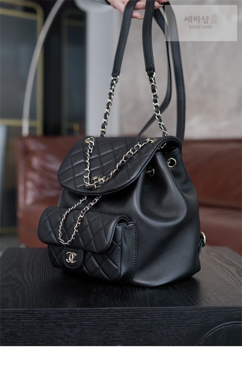 C H A N E L 샤넬 24P 듀마 백팩 라지 블랙 블랙 Bag 1번 이미지