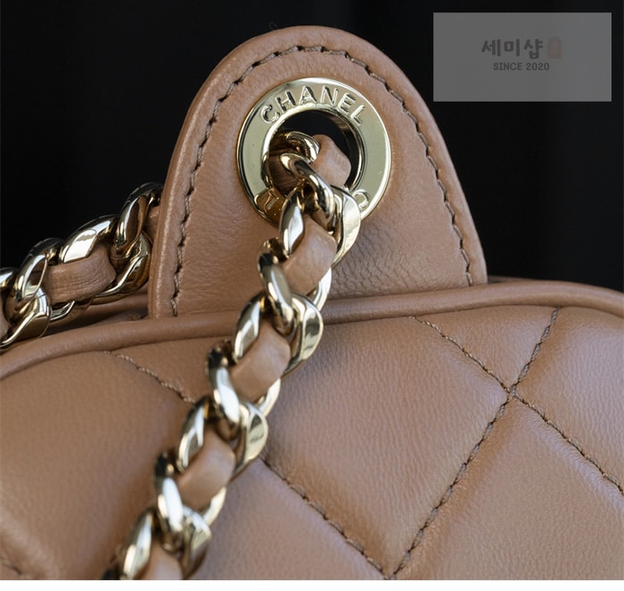 C H A N E L 샤넬 24k 샤이니 캬메라 라지 백 브라운골드 Bag 10번 이미지
