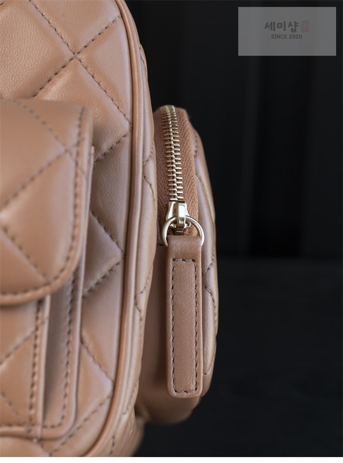 C H A N E L 샤넬 24k 샤이니 캬메라 라지 백 브라운골드 Bag 11번 이미지