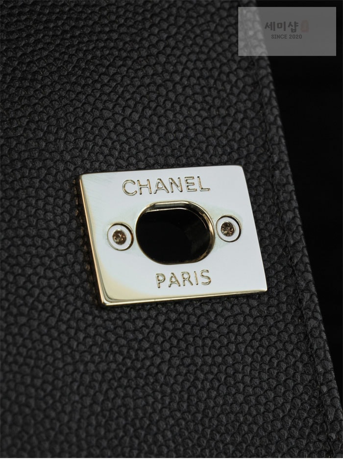 C H A N E L 샤넬 24k 코코 핸들 나노 미니백 HAAS 가죽 블랙 Bag 10번 이미지