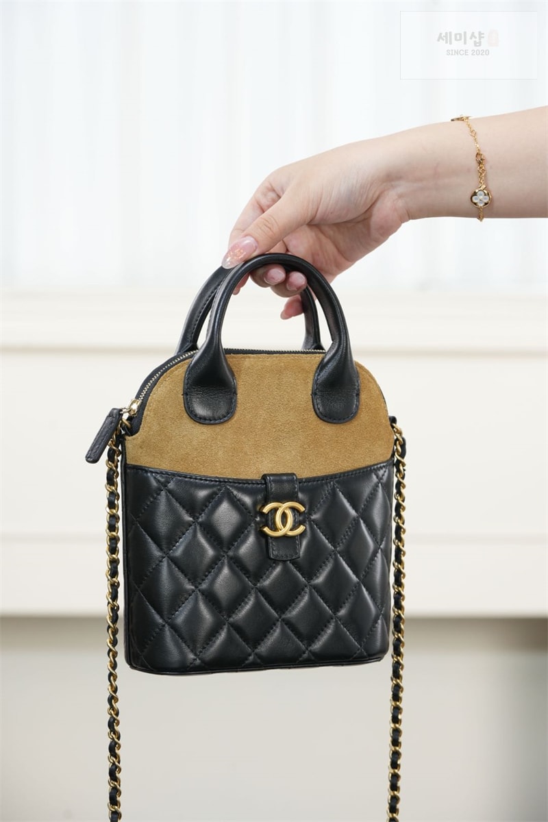 샤넬 샤넬 25A 스웨이드 카프스킨 체인 미니백 블랙 Bag 3번 이미지