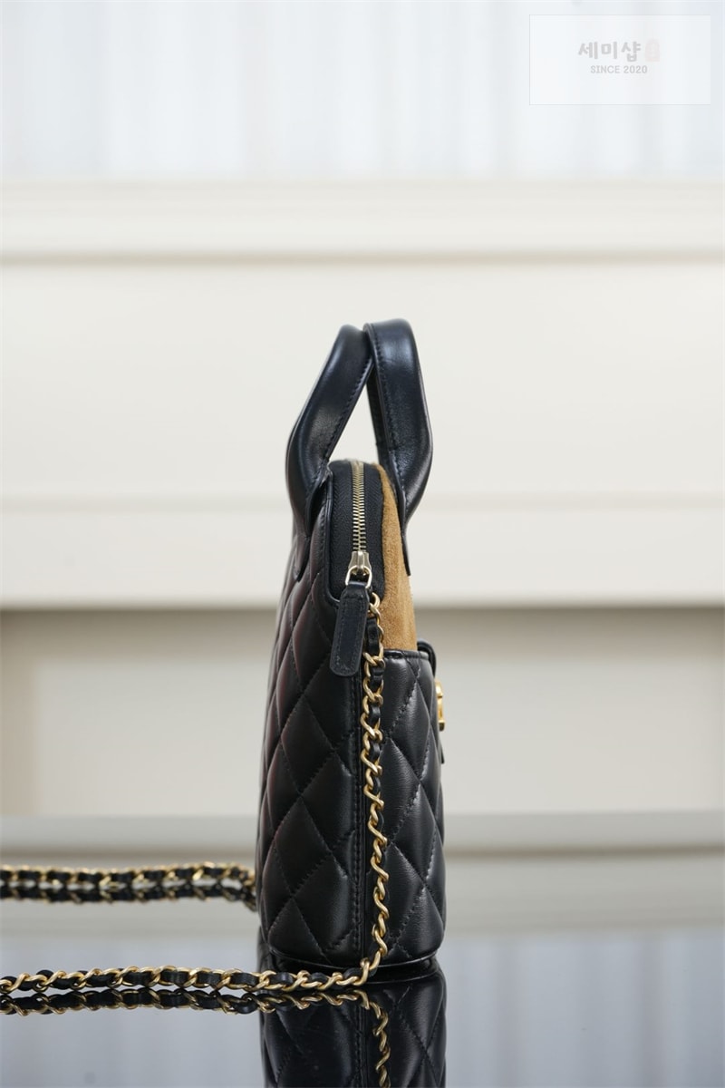 샤넬 샤넬 25A 스웨이드 카프스킨 체인 미니백 블랙 Bag 14번 이미지