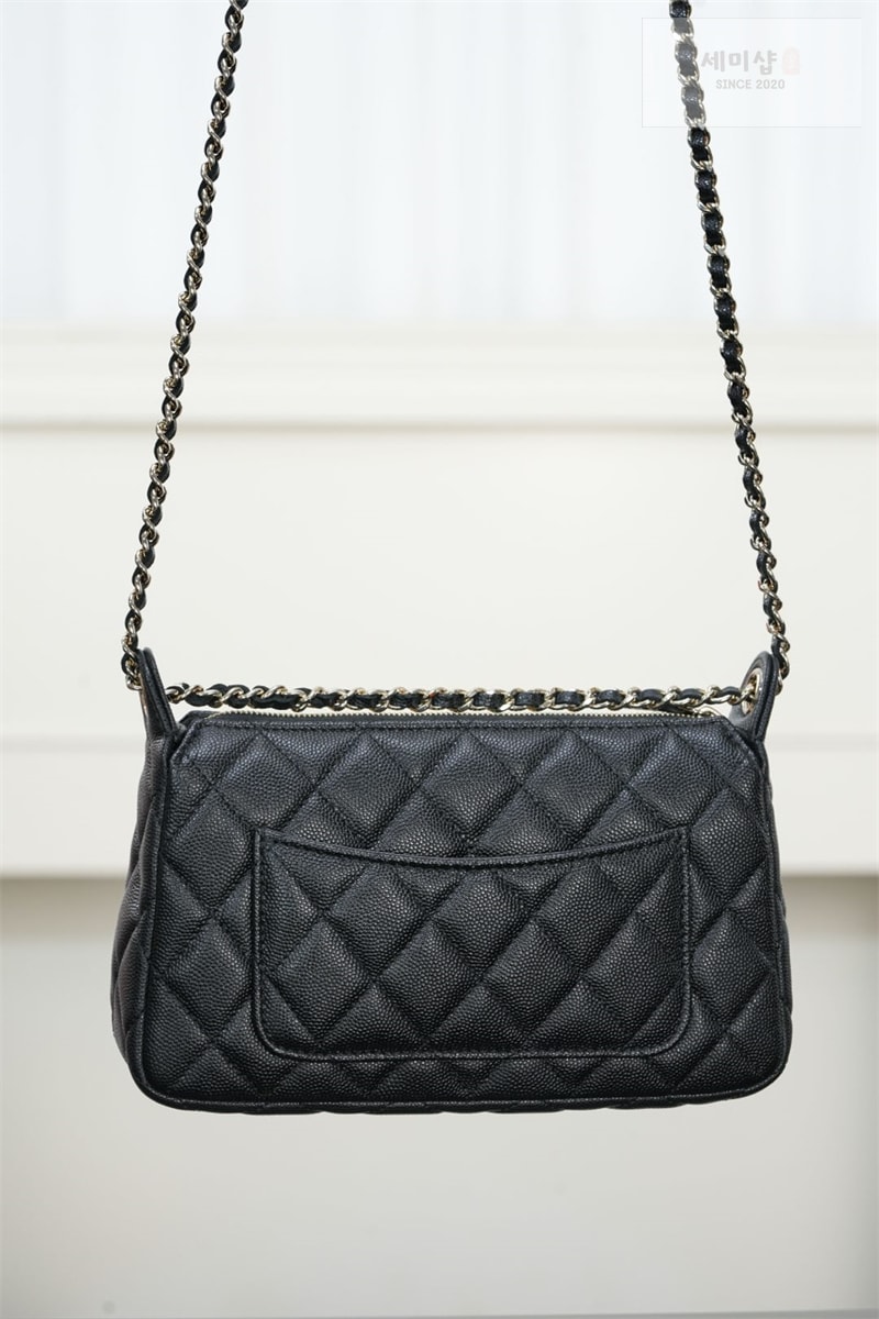 C H A N E L 샤넬 25A 캐비어 미니 체인 숄더백 블랙 Bag 3번 이미지