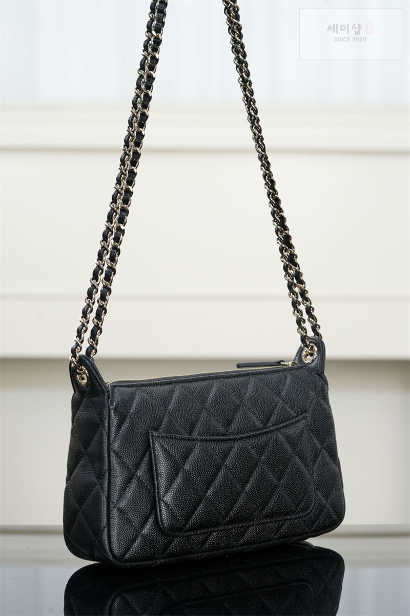 C H A N E L 샤넬 25A 캐비어 미니 체인 숄더백 블랙 Bag 13번 이미지