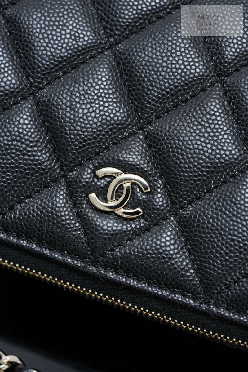 C H A N E L 샤넬 25A 캐비어 미니 체인 숄더백 블랙 Bag 10번 이미지