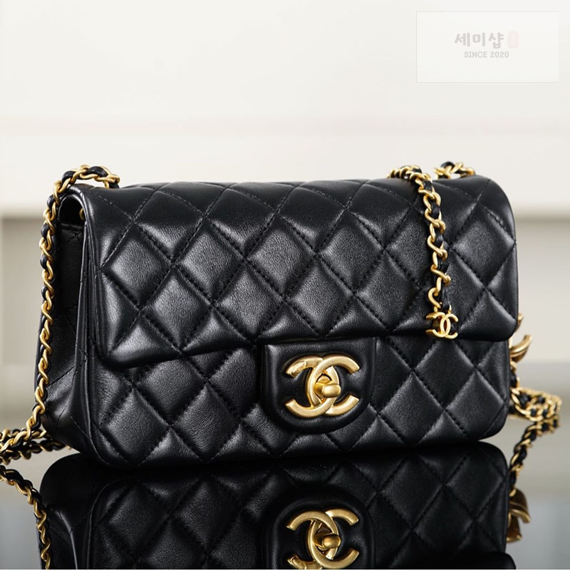 C H A N E L 샤넬 25B 뉴미니 클래식 플랩 백 골드CC 블랙 블랙 Bag 10번 이미지