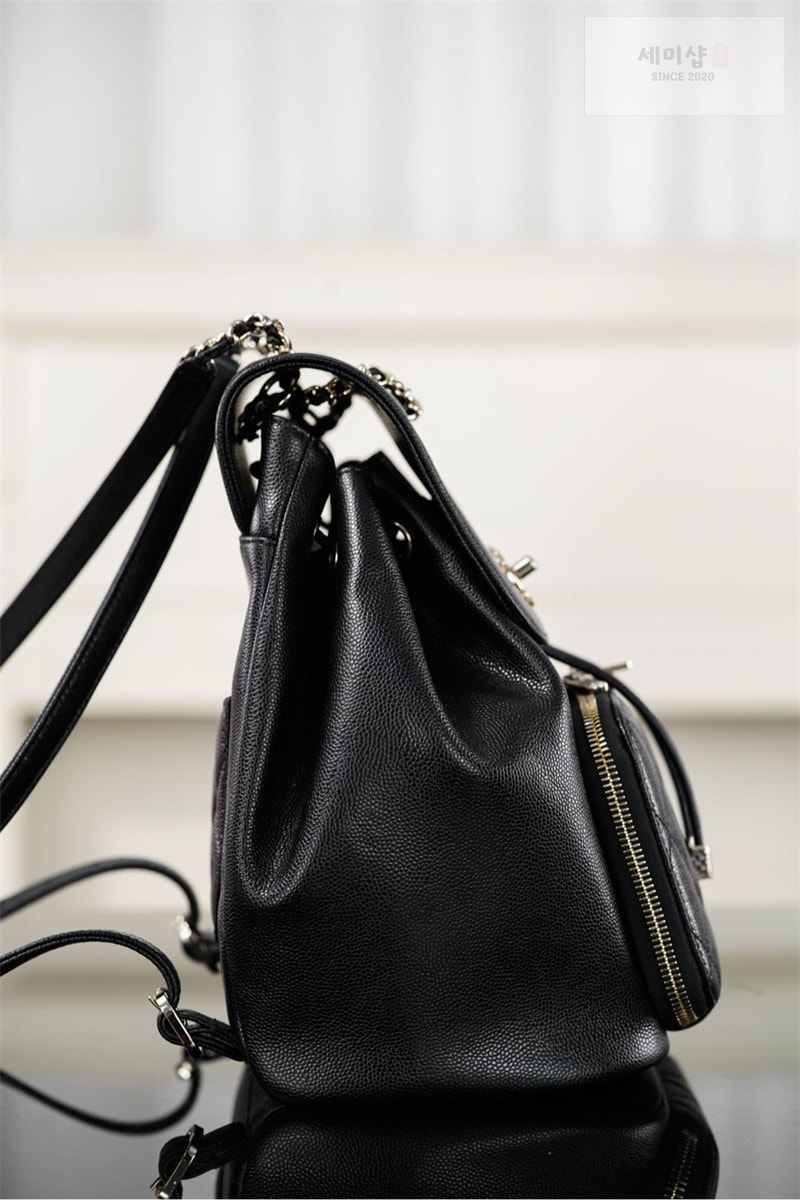 C H A N E L 샤넬 25B 어피니티 듀마 백팩 라지 블랙 캐비어 블랙 Bag 8번 이미지