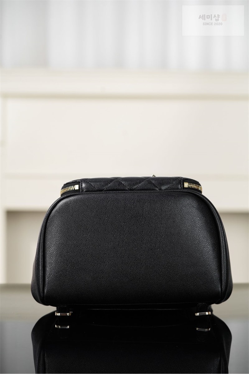 C H A N E L 샤넬 25B 어피니티 듀마 백팩 라지 블랙 캐비어 블랙 Bag 4번 이미지