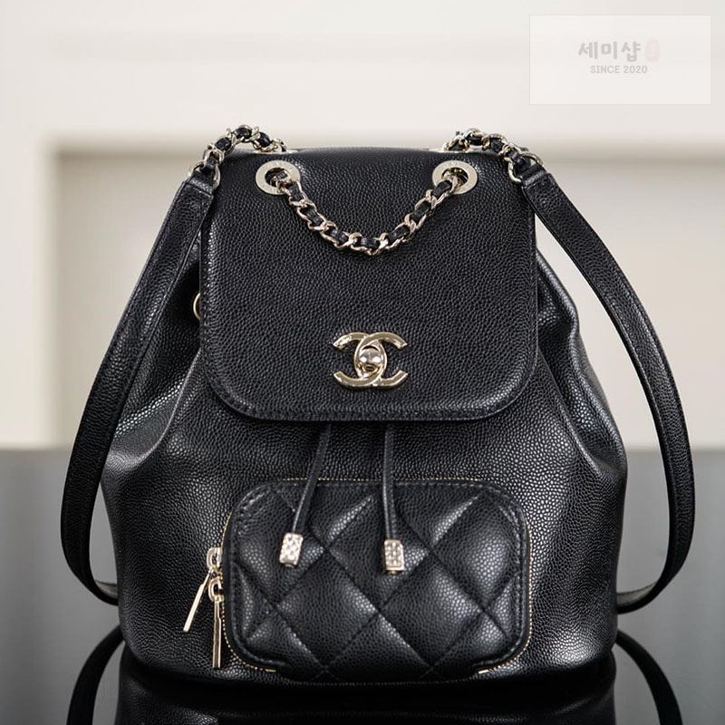C H A N E L 샤넬 25B 어피니티 듀마 백팩 스몰 블랙 캐비어 블랙 Bag 3번 이미지