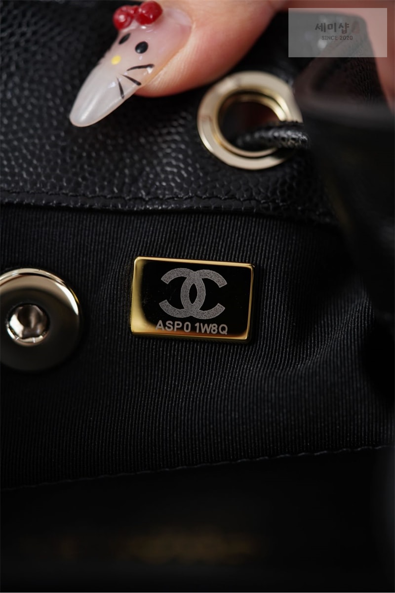 C H A N E L 샤넬 25B 어피니티 듀마 백팩 스몰 블랙 캐비어 블랙 Bag 12번 이미지