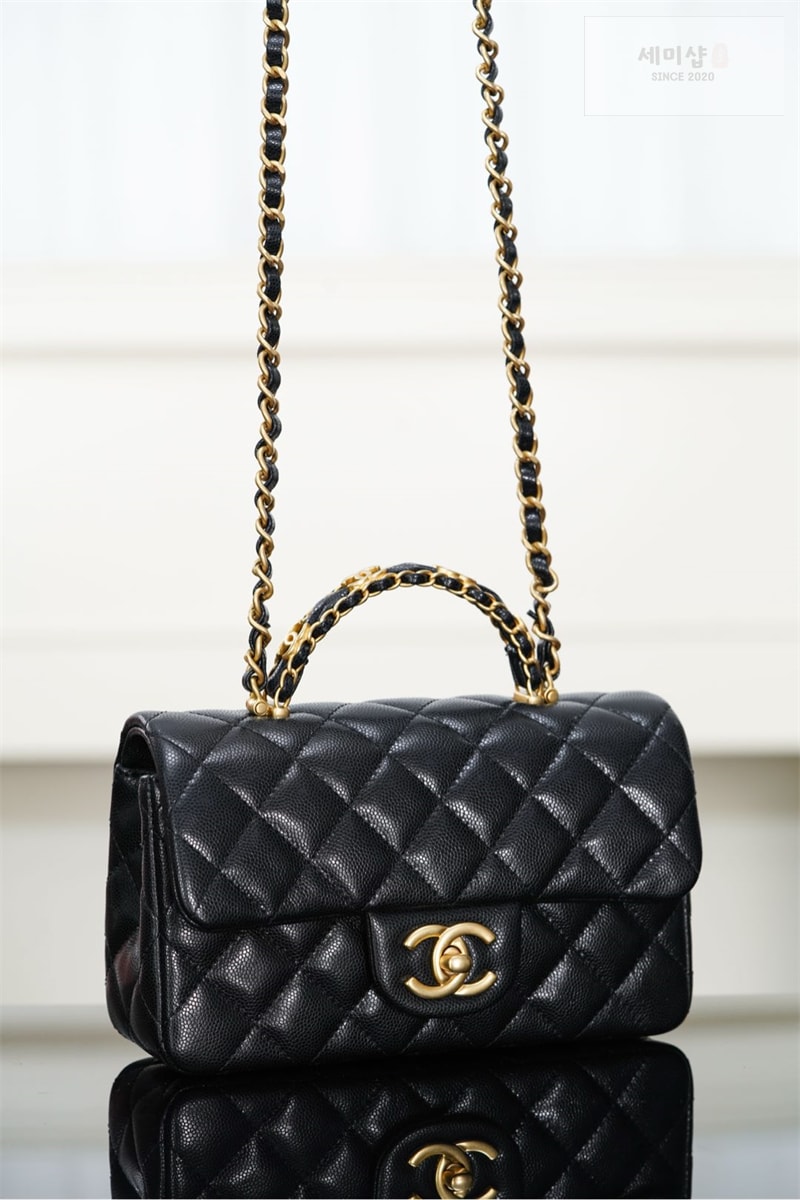 C H A N E L 샤넬 25B 클래식 뉴미니 탑핸들 플랩백 블랙 Bag 9번 이미지