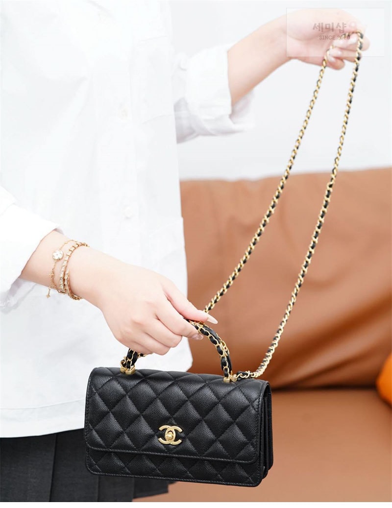 C H A N E L 샤넬 25B 클래식 탑핸들 체인백 캐비어 골드메탈 블랙 블랙 Bag 6번 이미지