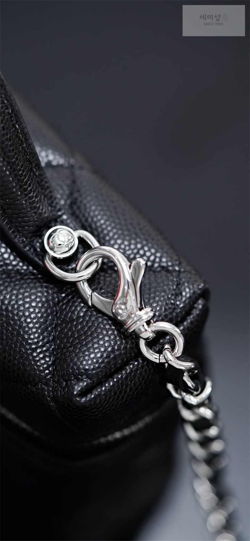 C H A N E L 샤넬 25B 클래식 탑핸들 포쉐트 베니티백 블랙 블랙 Bag 4번 이미지