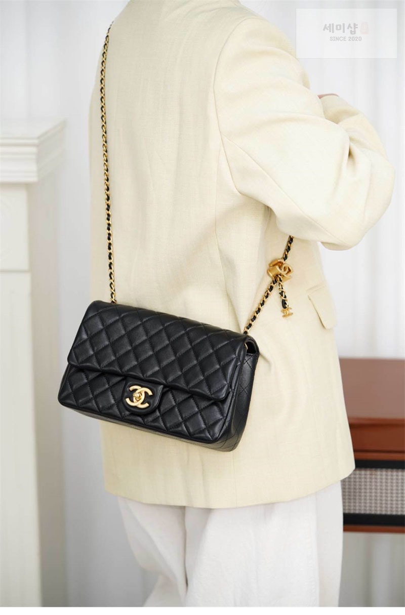 C H A N E L 샤넬 25B CC로고 클래식 플랩 라지 백 블랙 Bag 1번 이미지