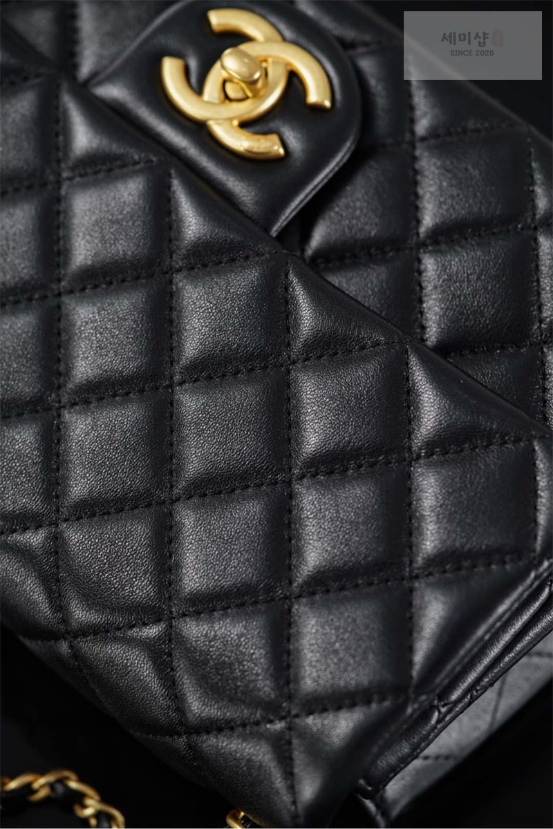 C H A N E L 샤넬 25B CC로고 클래식 플랩 라지 백 블랙 Bag 10번 이미지