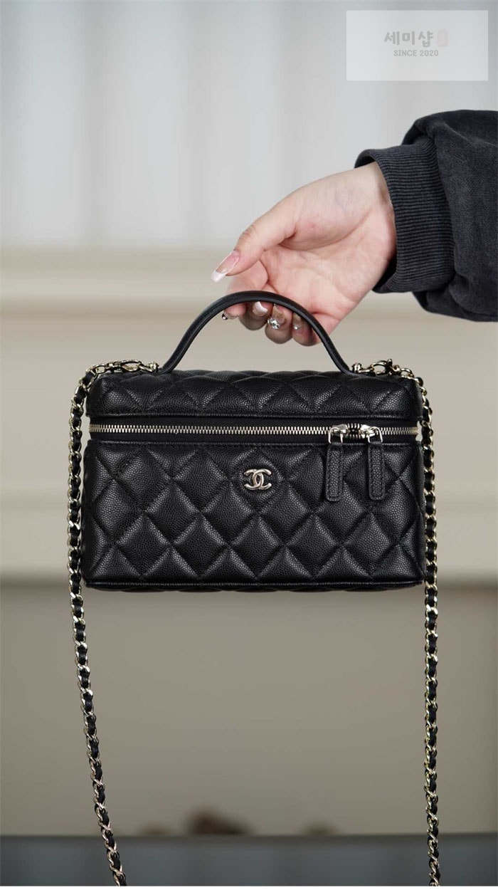 C H A N E L 샤넬 25C 베니티 캐비어 블랙 Bag 5번 이미지