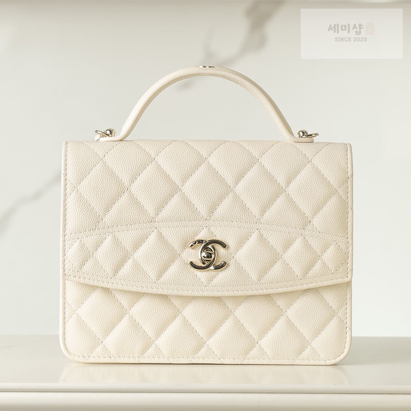 C H A N E L 샤넬 25C 탑 핸들 미니 백팩 화이트 Bag 9번 이미지