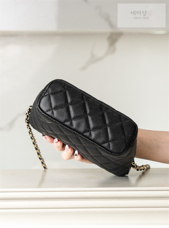 C H A N E L 샤넬 25C HAAS 호보 백 블랙 Bag 16번 이미지
