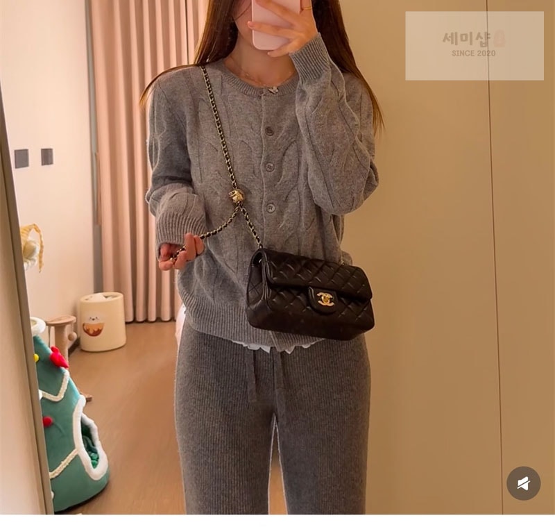 샤넬 샤넬 25K 골드볼 클래식 플랩백 미니 블랙 블랙 Bag 1번 이미지