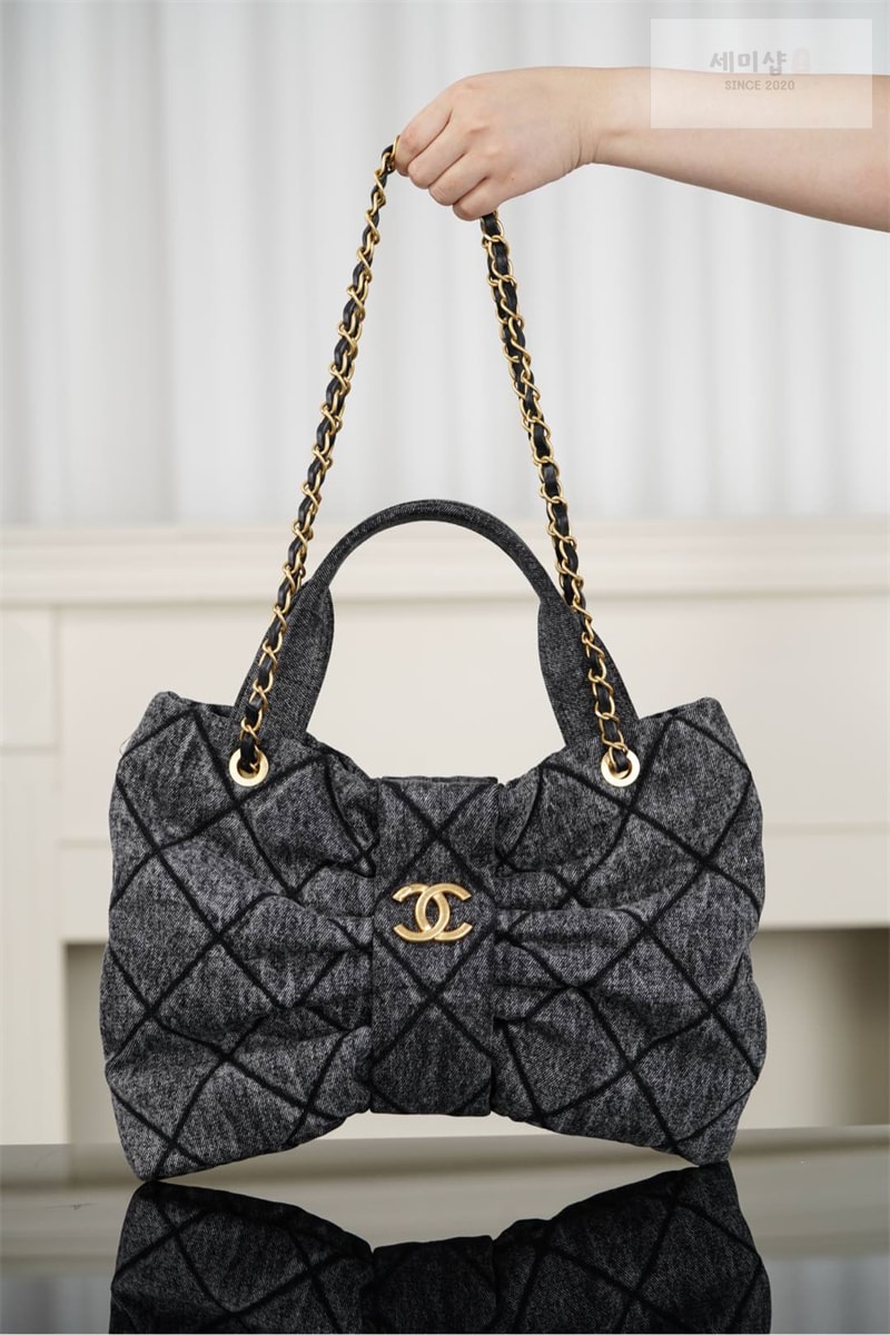 C H A N E L 샤넬 25K 위시드 데님 CC 보우백 리본백 위시드데님 Bag 11번 이미지