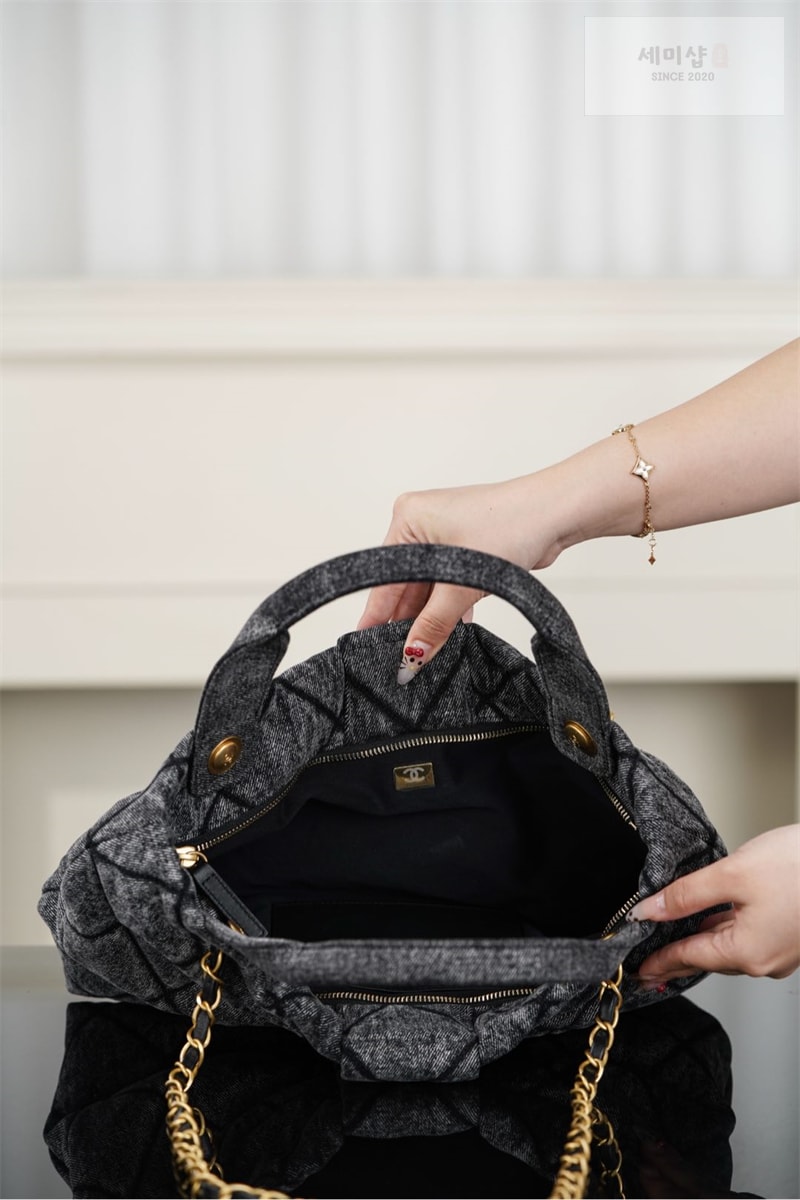 C H A N E L 샤넬 25K 위시드 데님 CC 보우백 리본백 위시드데님 Bag 8번 이미지