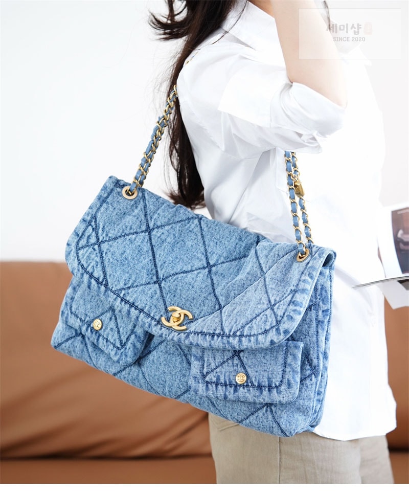 샤넬 샤넬 25K 투포켓 맥시 플랩백 데님 Bag 15번 이미지