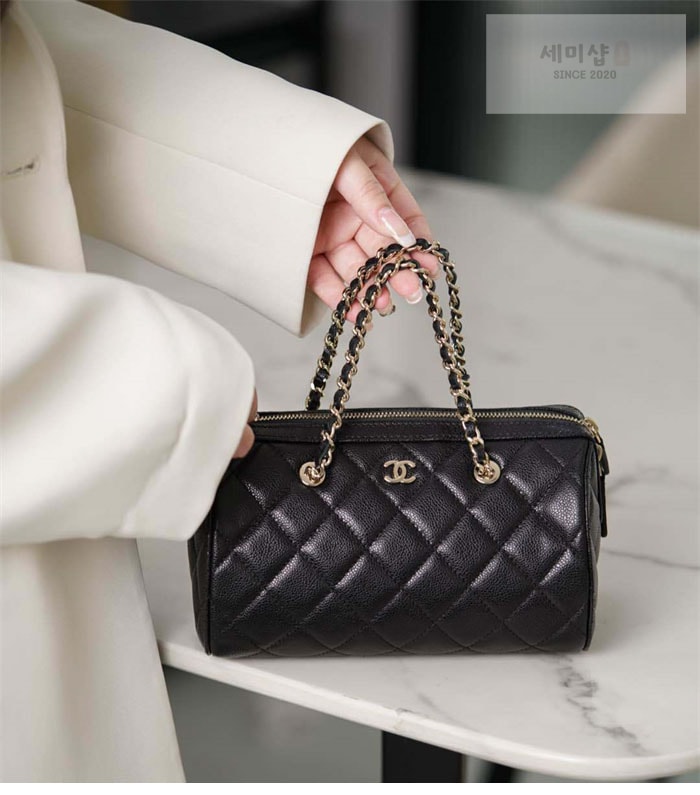 C H A N E L 샤넬 25P 체인 미니백 골드메탈 블랙 Bag 12번 이미지